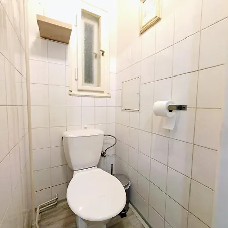 Flat In Zizkov -104- Lägenhet Prag
